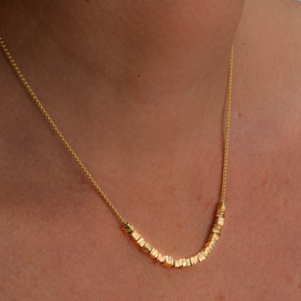 Contemporary 18 Karat Gold 18 Beads Necklace