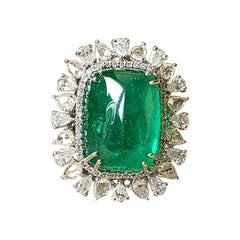18 Karat Gold, 18.97 Carats Emerald Cabochon & Rose Cut Diamonds Cocktail Ring