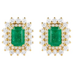 18 Karat Gold 1.96 Carat Diamond and Emerald Solitaire Cocktail Stud Earrings