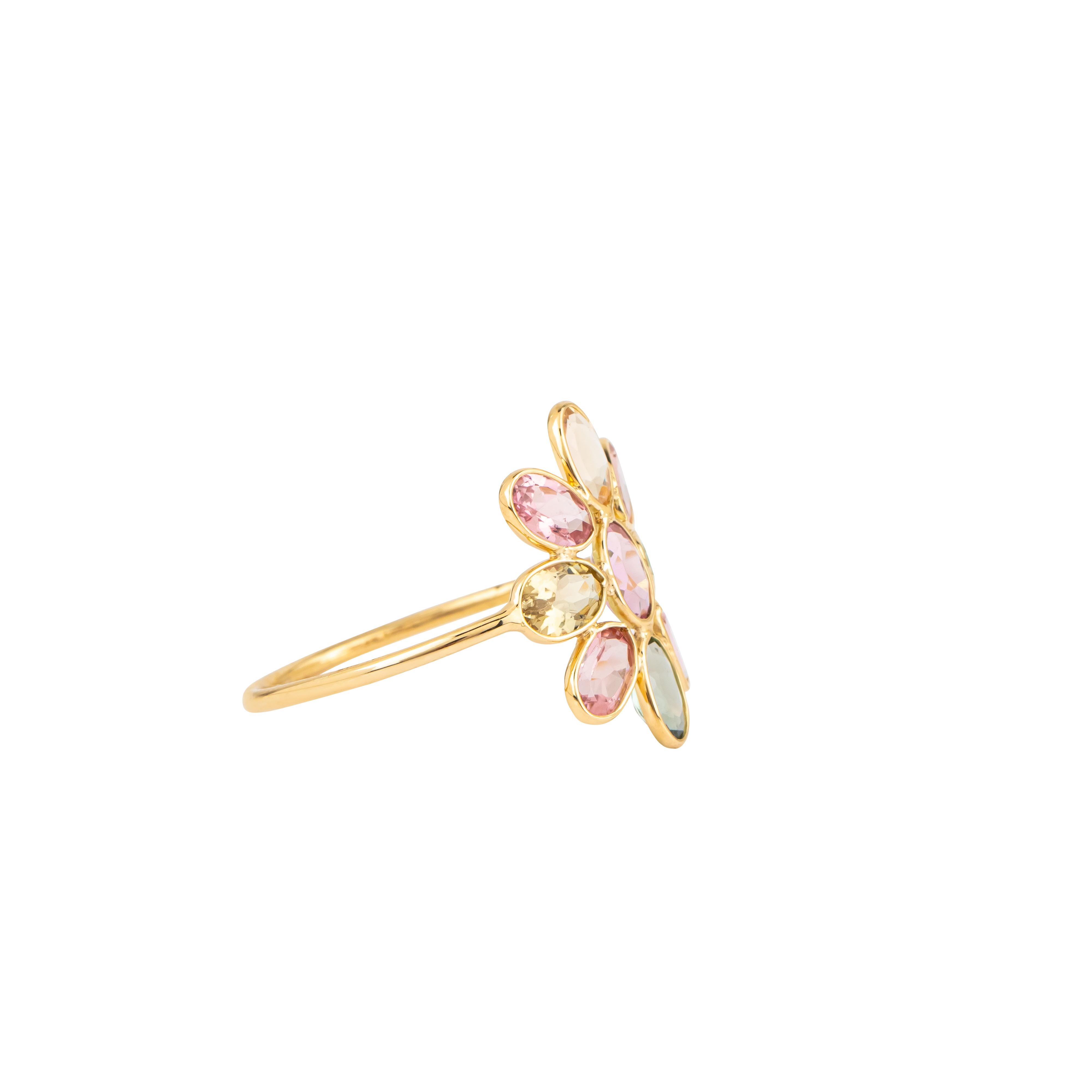 Brilliant Cut 18 Karat Gold 2.05 Carat Tourmaline Flower Ring For Sale