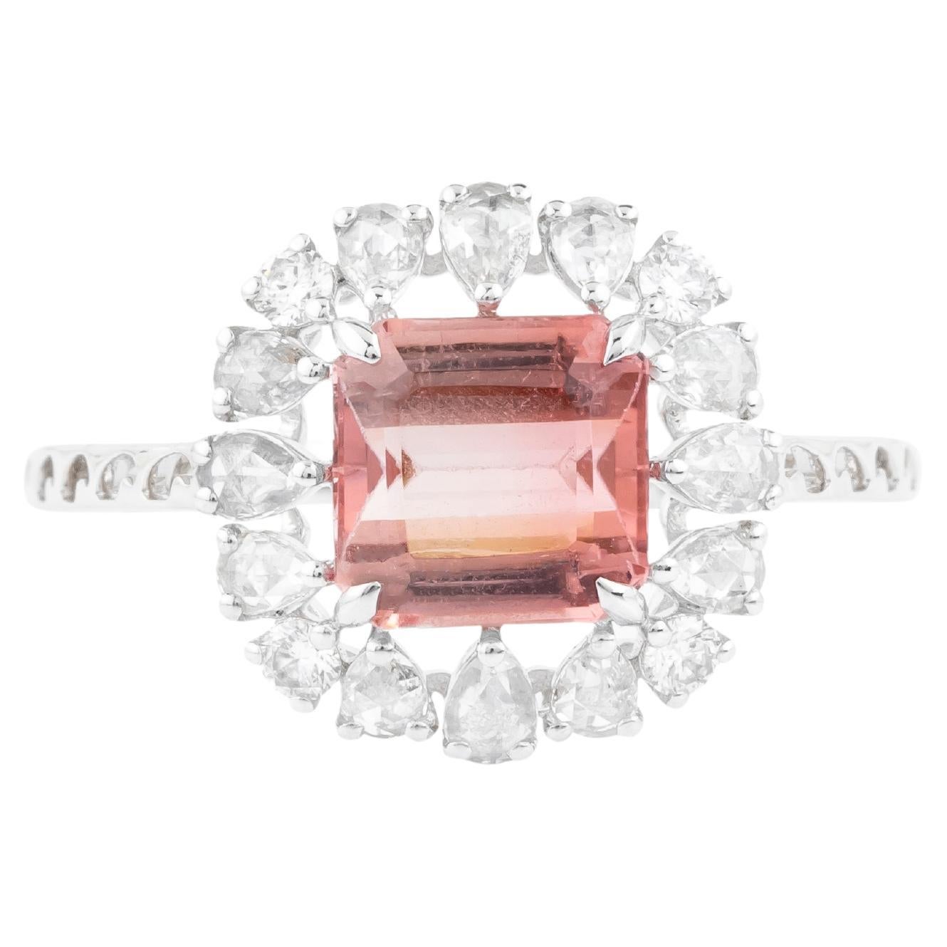 18 Karat Gold 2.12 Carat Diamond and Tourmaline Fashion Ring