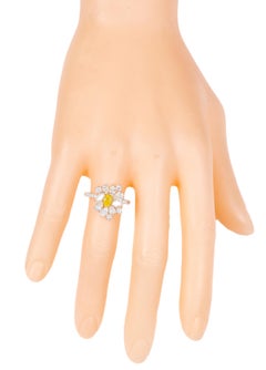 18 Karat Gold 2.16 Carat Yellow and White Diamond Solitaire Modulation Ring