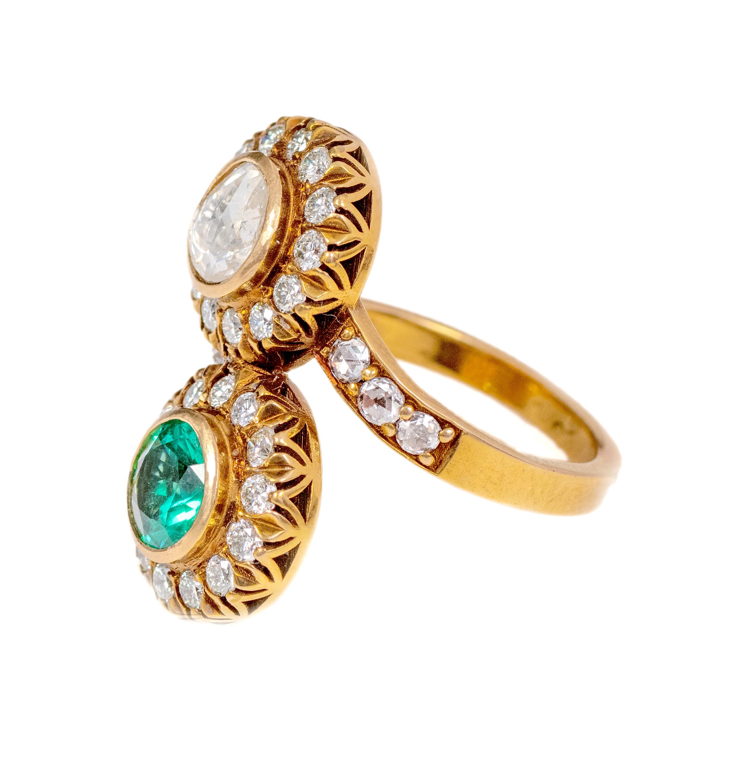 Art Deco 18 Karat Gold 2.18 Carat Diamond and Emerald Art-Deco Style Ring For Sale