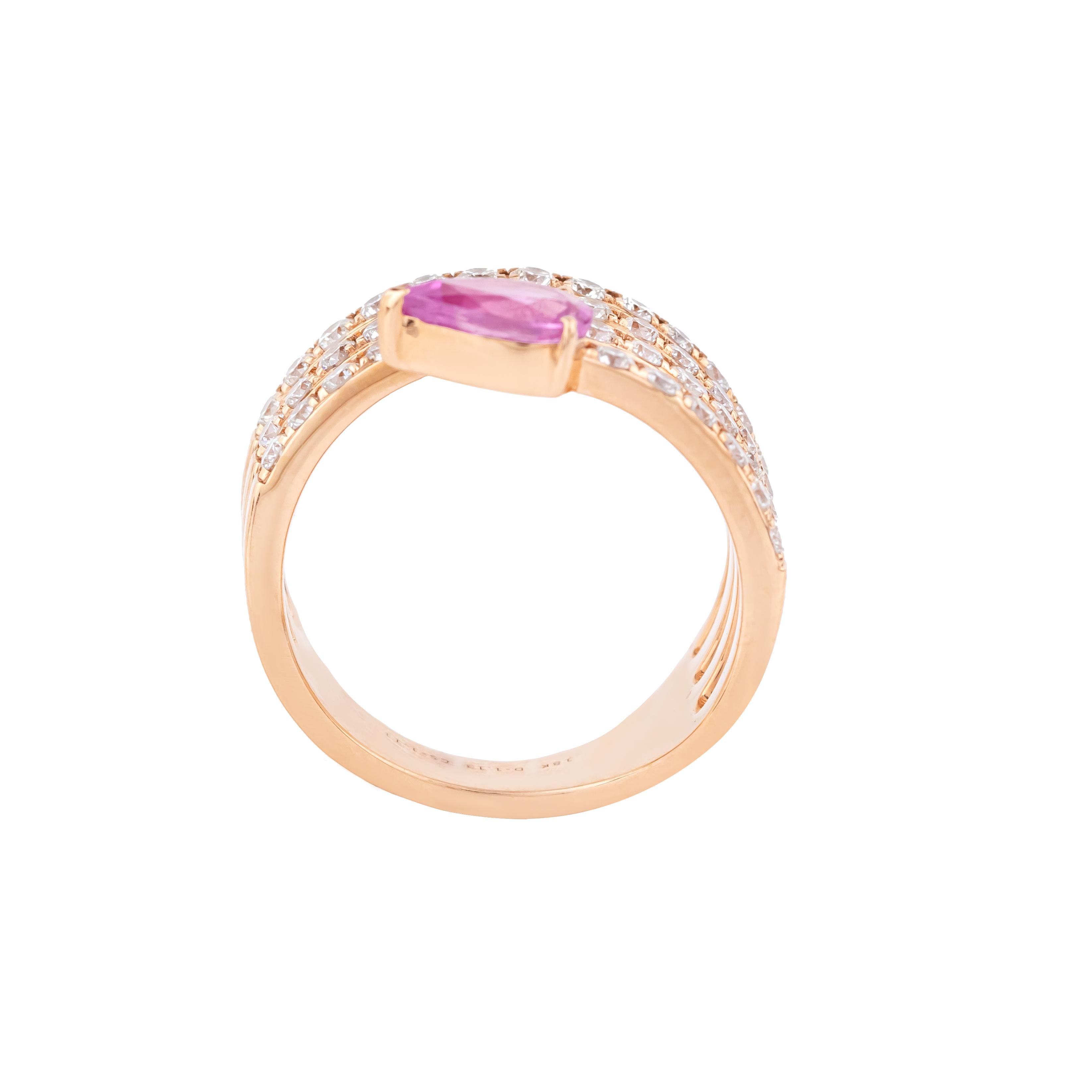18 Karat Gold 2.24 Carat Diamond and Pink Sapphire Cocktail Ring In New Condition For Sale In Jaipur, IN