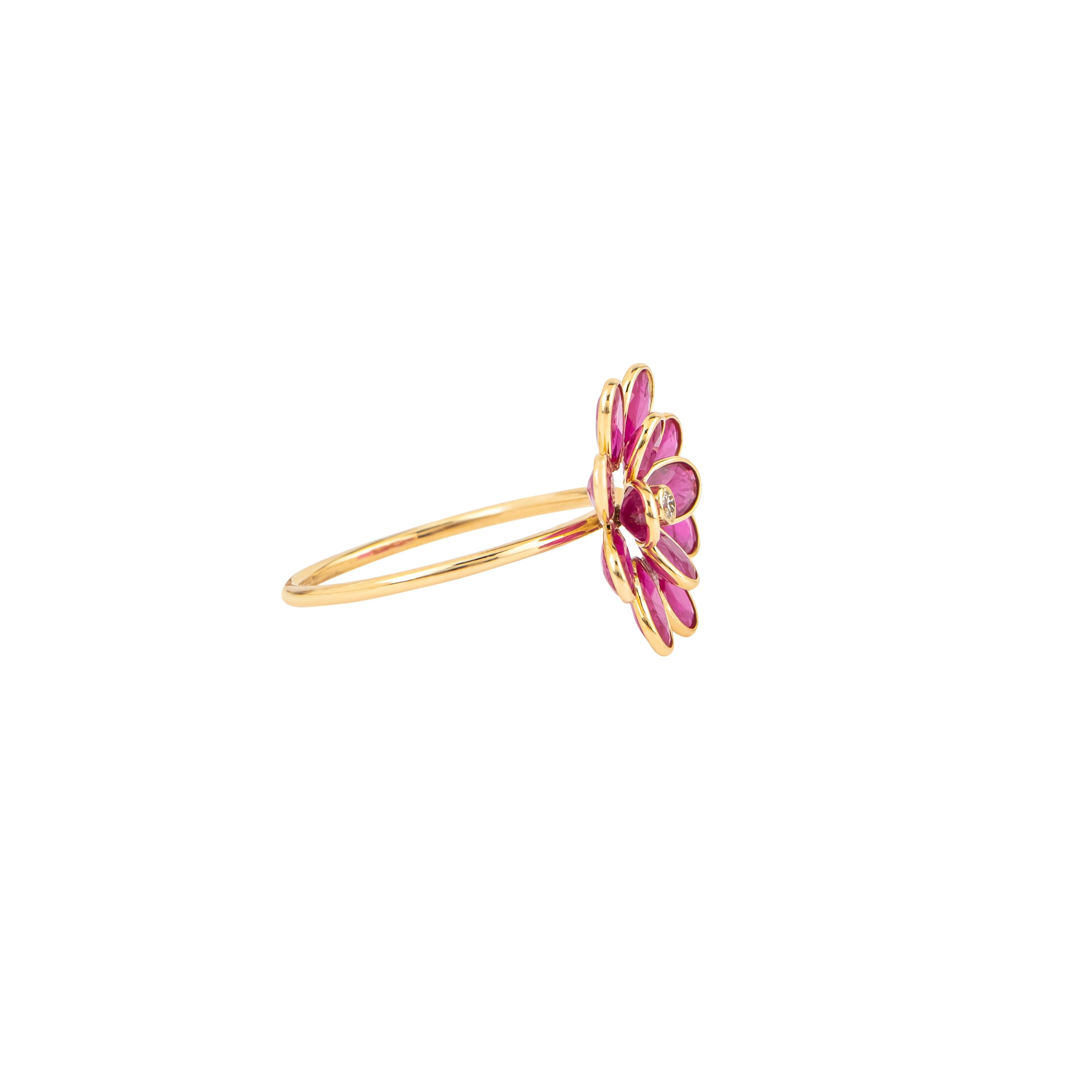 Taglio brillante Anello in oro 18 carati con diamante e rubino da 2,32 carati in vendita