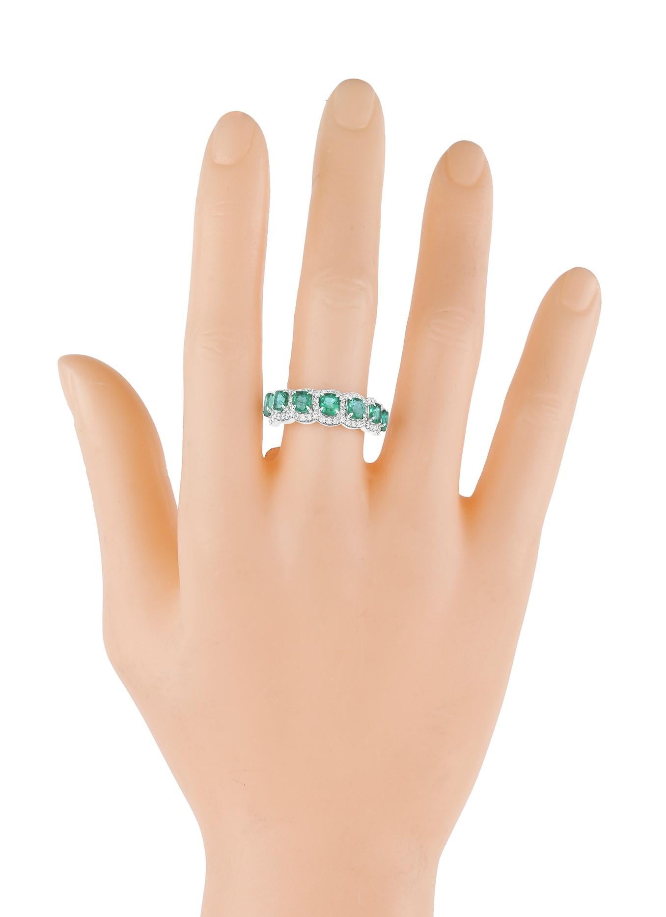 Cushion Cut 18 Karat Gold 2.34 Carat Diamond and Emerald Statement Ring  For Sale