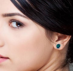 18 Karat Gold 2,35 Karat Opal Diamant-Ohrstecker