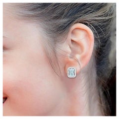 18 Karat Gold 2.38 Carat Aquamarine & Diamond Cocktail Stud Earrings