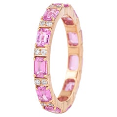 18 Karat Gold 2.39 Carat Diamond and Pink Sapphire Infinity Ring