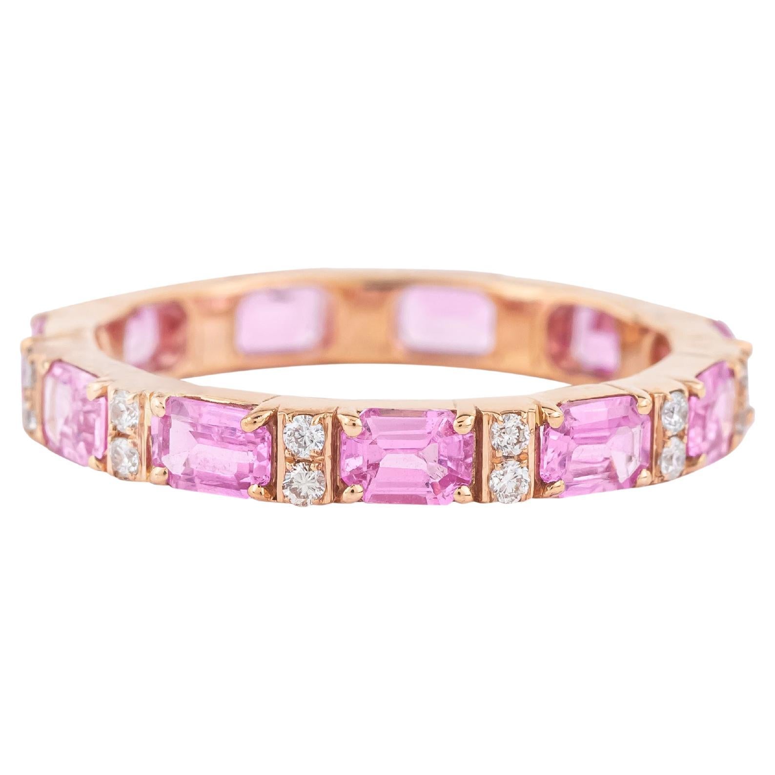 18 Karat Gold 2.39 Carat Diamond and Pink Sapphire Infinity Ring For Sale