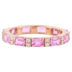 18 Karat Gold 2.39 Carat Diamond and Pink Sapphire Infinity Ring