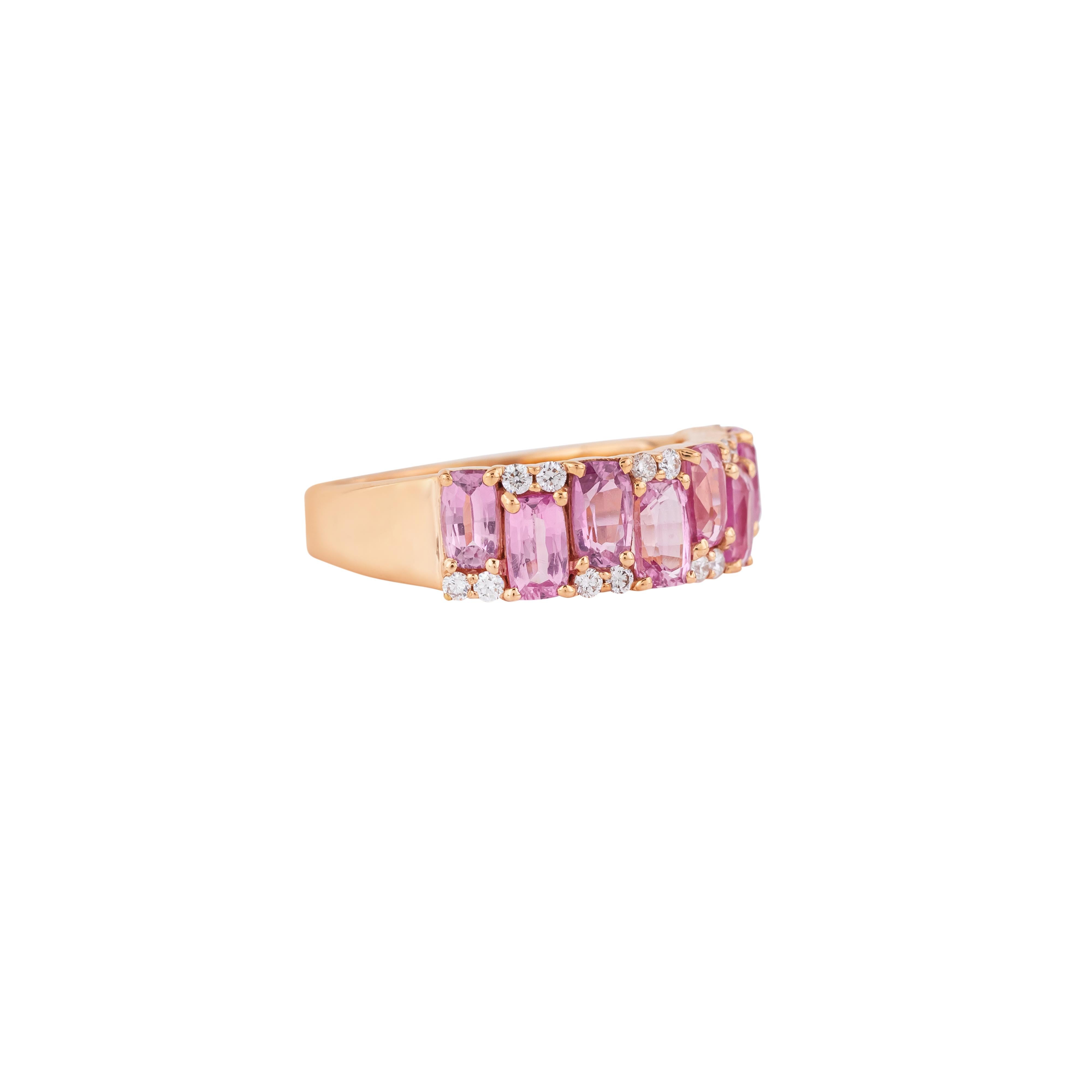 Contemporary 18 Karat Gold 2.48 Carat Diamond and Pink Sapphire Infinity Ring For Sale