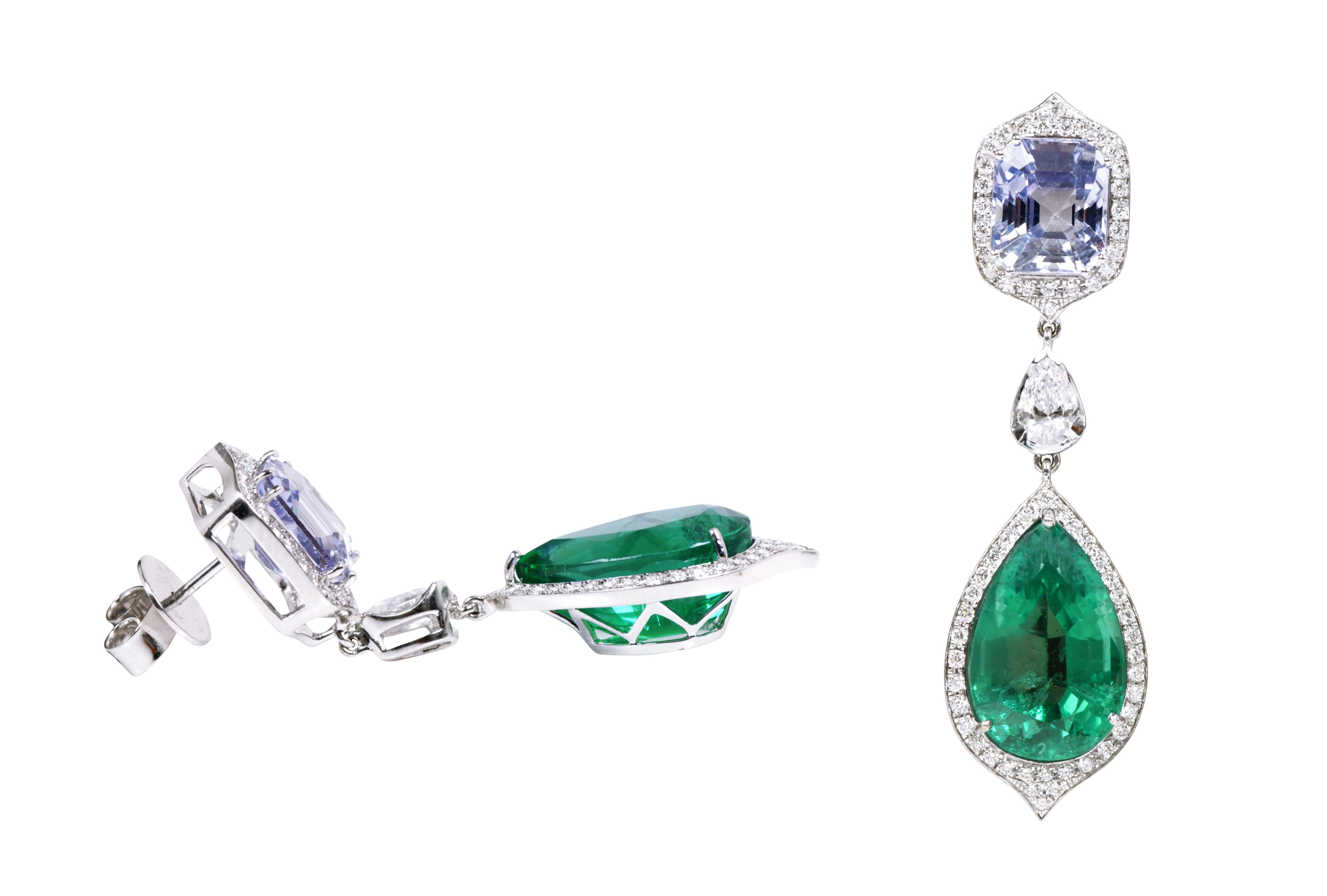 Contemporary 18 Karat Gold 25.52 Carats Natural Emerald, Sapphire and Diamond Drop Earrings For Sale