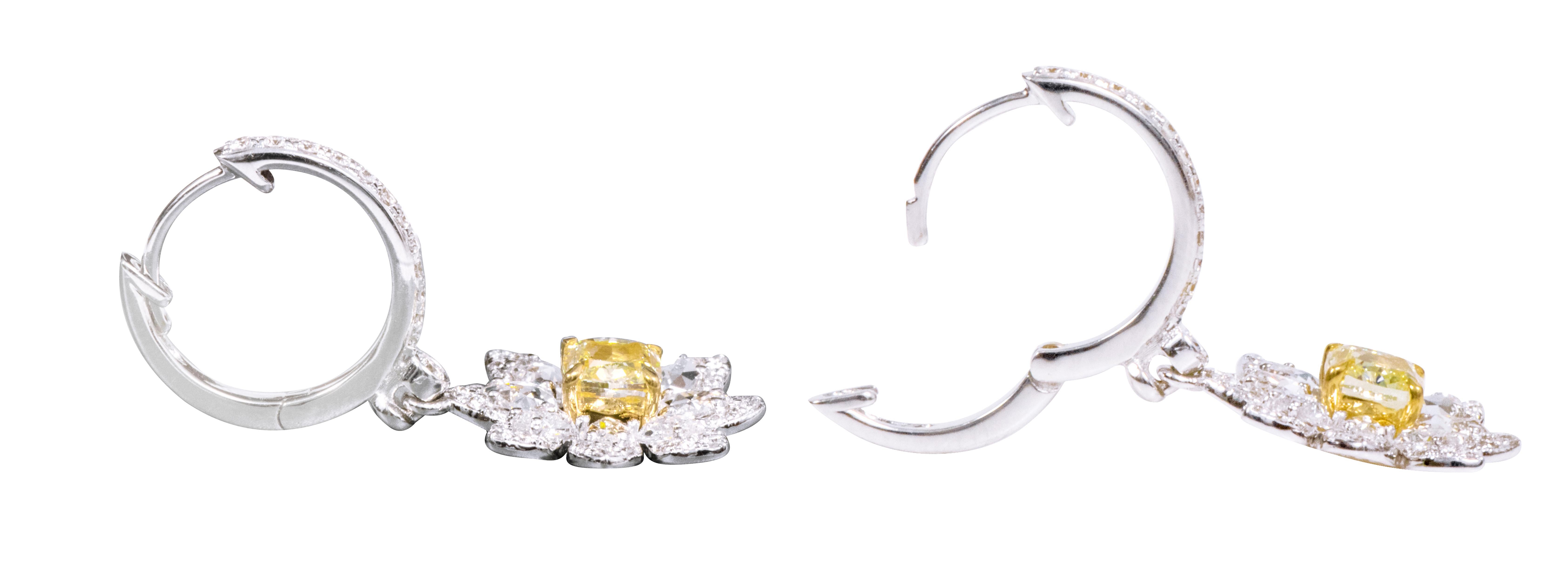 Women's 18 Karat Gold 2.61 Carat Yellow and White Diamond Flower Drop Earrings For Sale