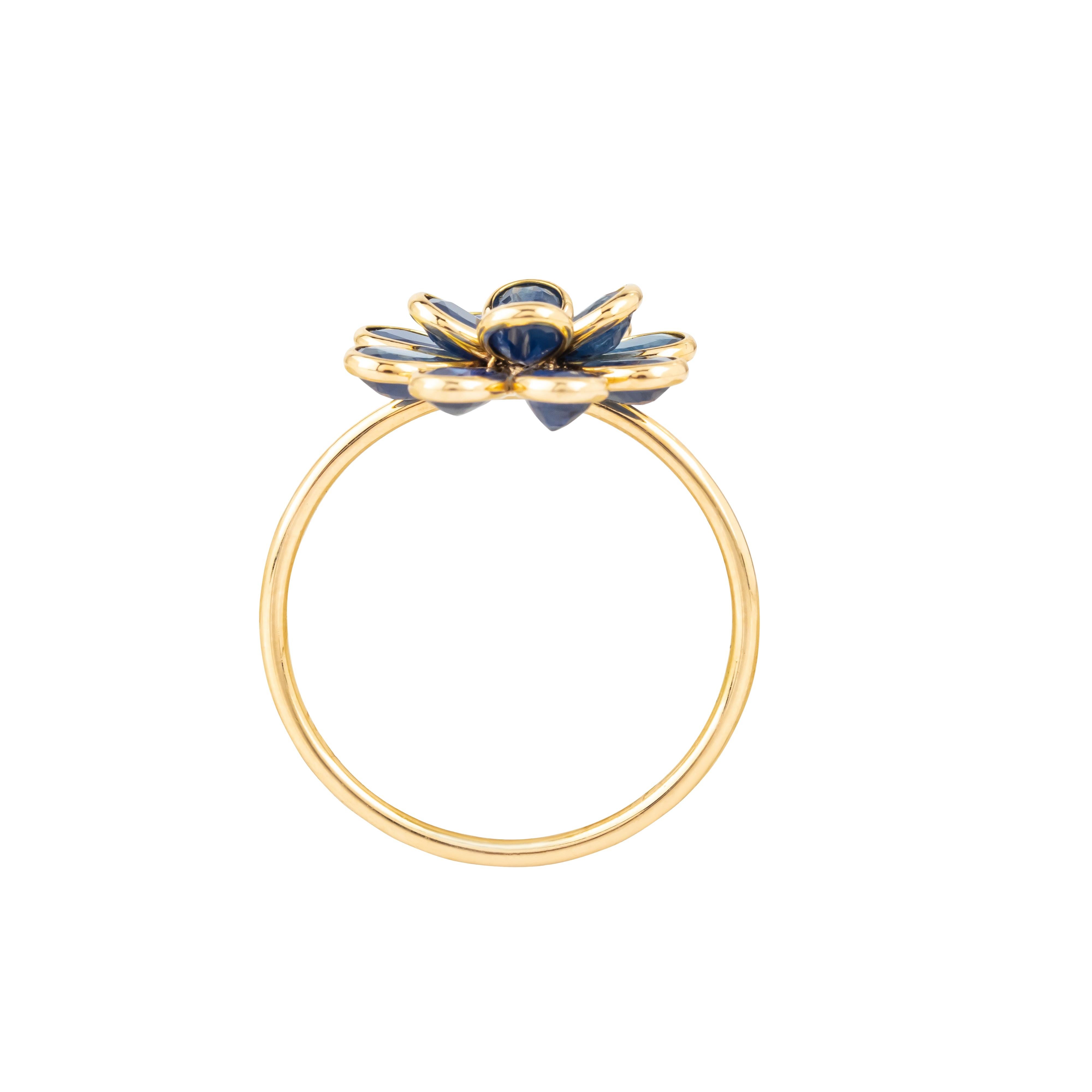 Anillo Flor Diamante y Zafiro Oro 18 Kilates 2,72 Quilates en Nuevo estado para la venta en Jaipur, IN
