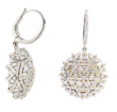 18 Karat Gold 2.75 Carat Diamond Dangle Earrings