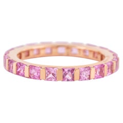 18 Karat Gold 2.82 Carat Pink Sapphire Eternity Ring