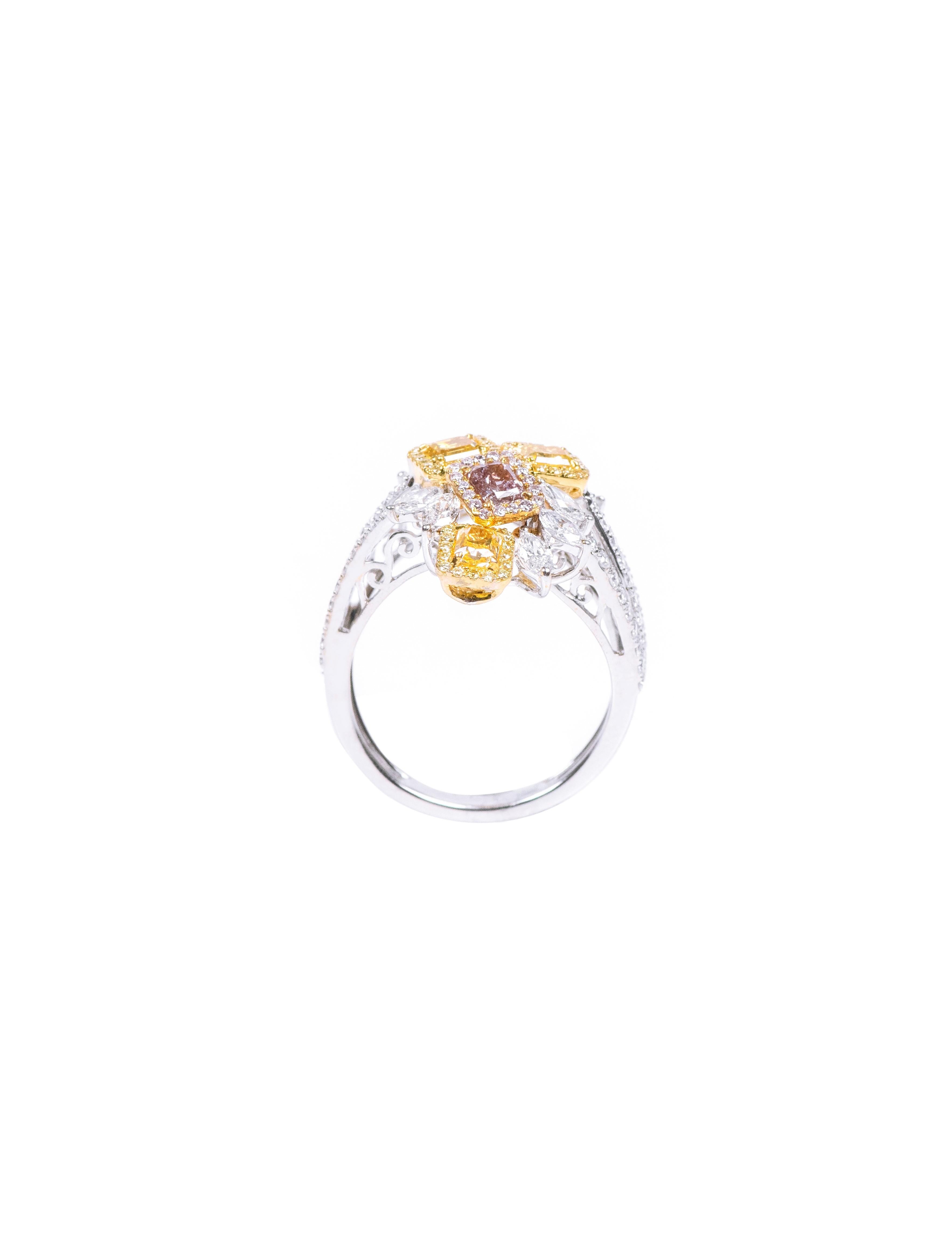 18 Karat Gold 2.88 Carat Multi-Colored Diamond and Diamond Solitaire Ring  For Sale 2