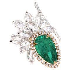 18 Karat Gold 2.93 Carat Pear-Cut Natural Emerald and Diamond Cocktail Ring
