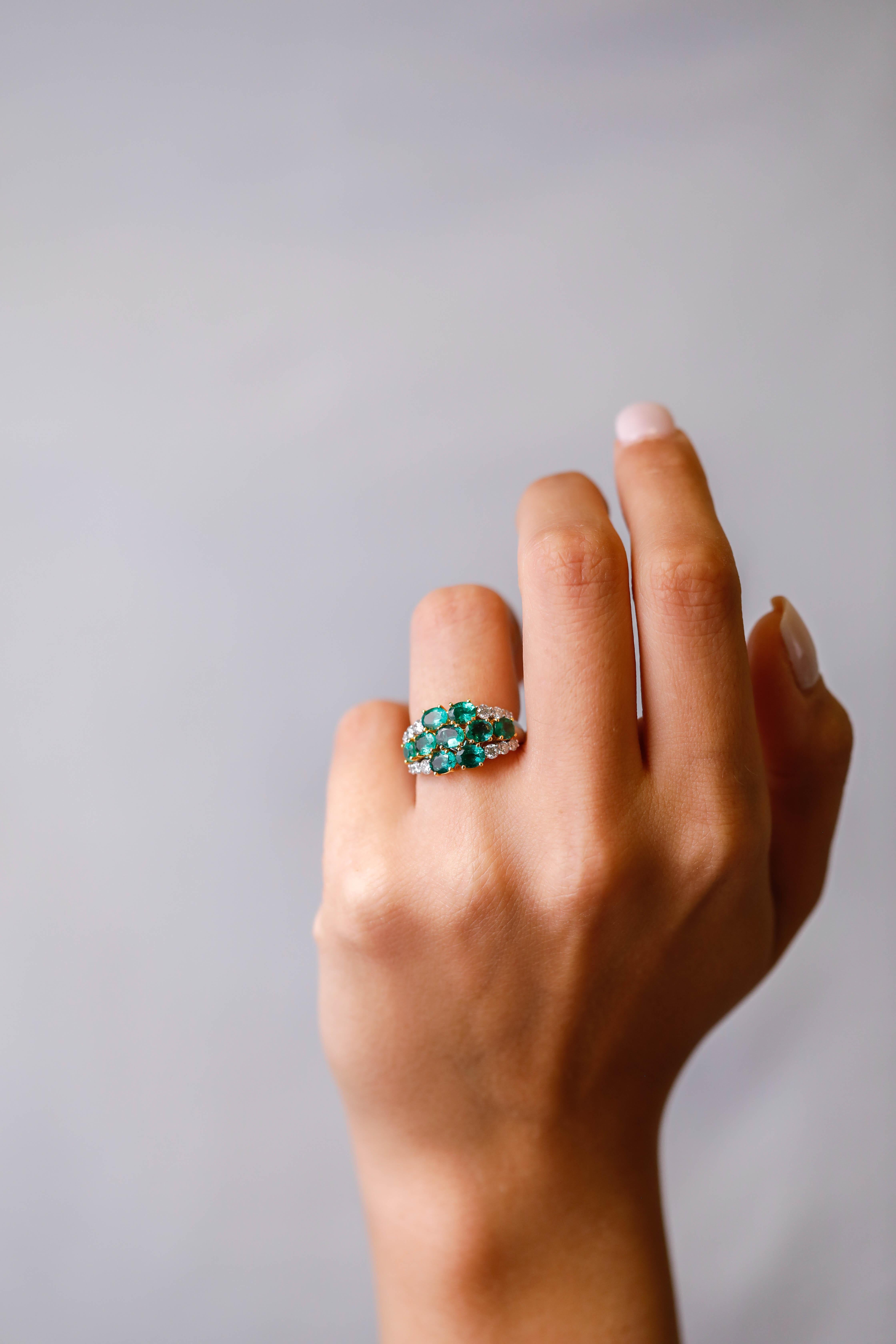2.99 ct Oval Emerald and 0.57 ct Diamond Accent Floral Ring in 18k Two-Tone Gold In New Condition In New York, NY