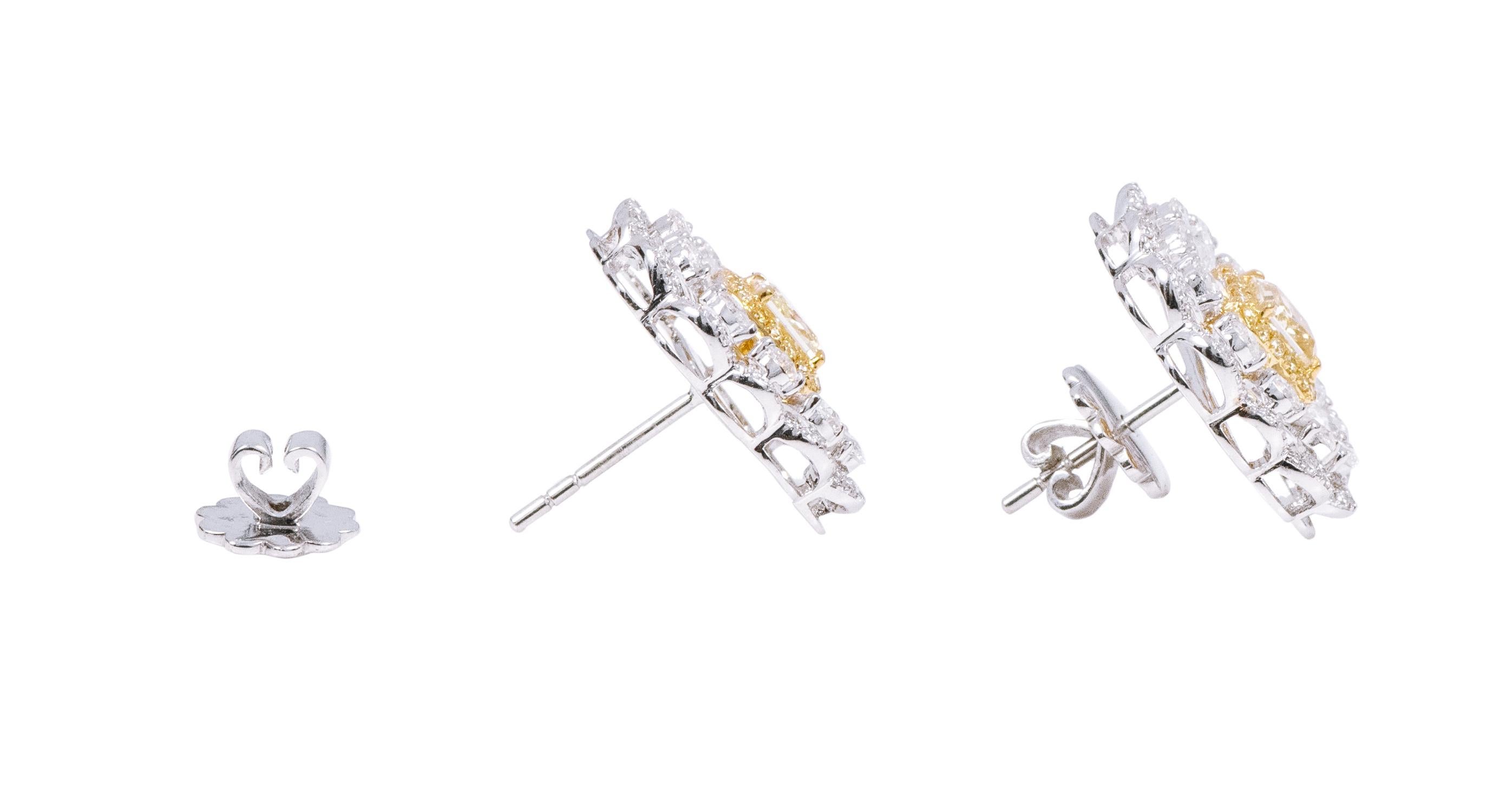 18 Karat Gold 3.05 Carat Fancy Yellow and White Diamond Solitaire Earrings For Sale 1