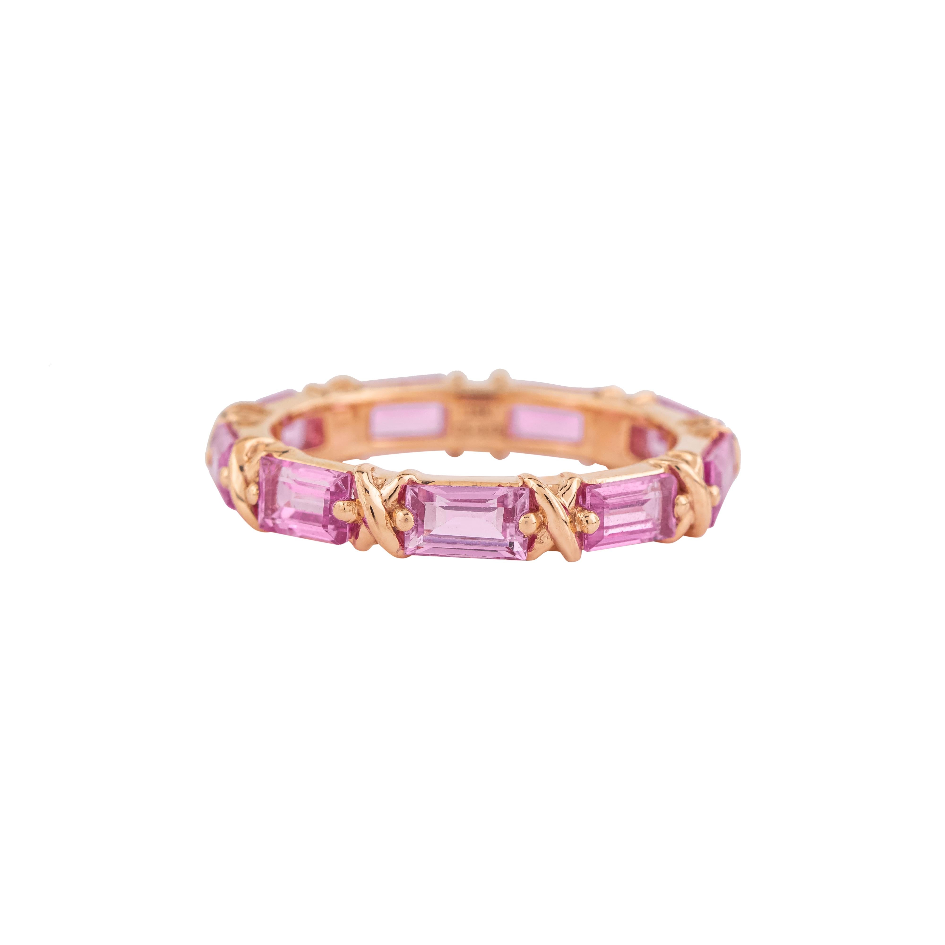 Baguette Cut 18 Karat Gold 3.05 Carat Pink Sapphire Infinity Ring For Sale