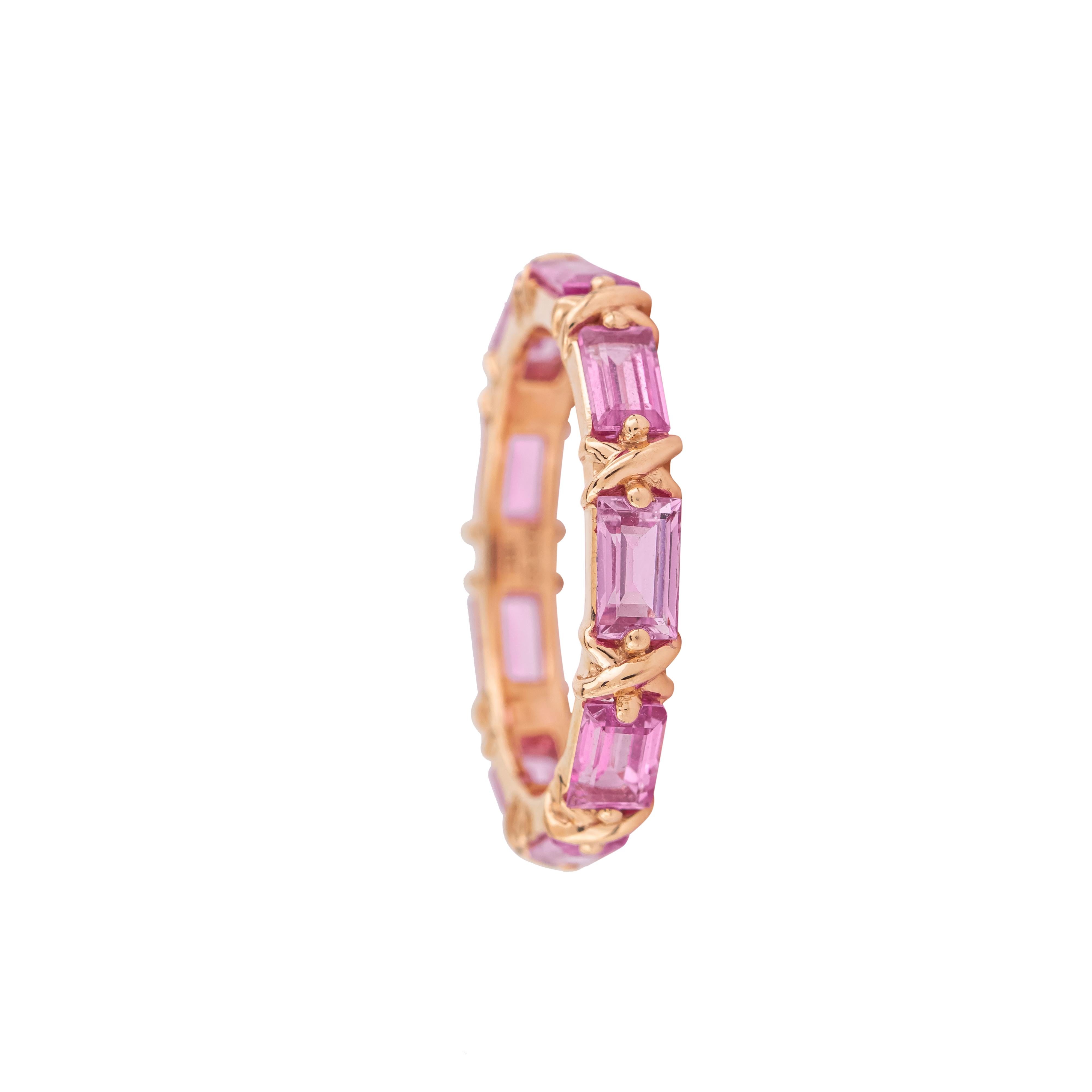 Women's 18 Karat Gold 3.05 Carat Pink Sapphire Infinity Ring For Sale