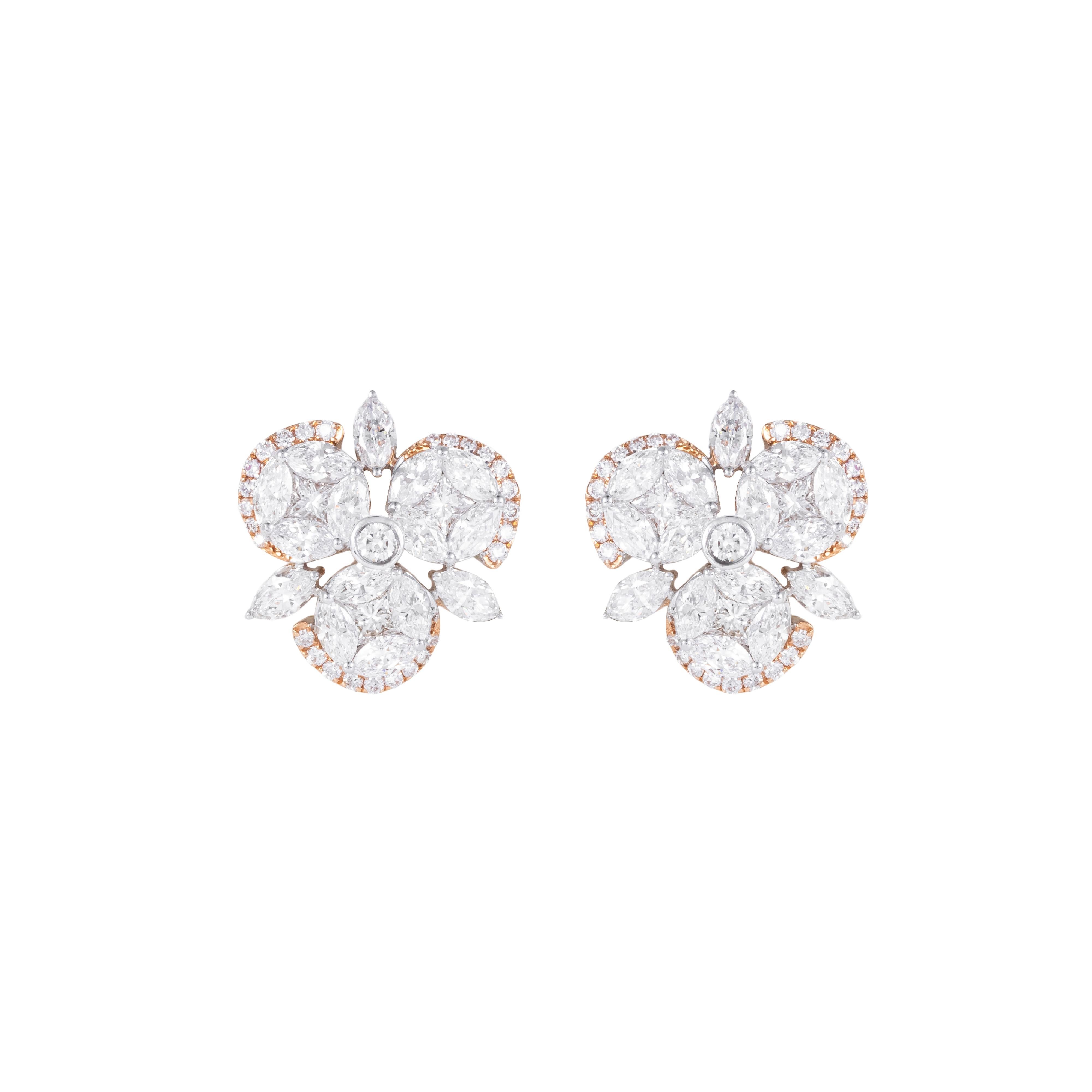 Pendientes de oro de 18 quilates con diamantes de 3,14 quilates en forma de cóctel Moderno en venta