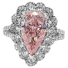 18 Karat Gold 3.15 Carat Cushion Cut Fancy Intense Purplish Pink Diamond Ring