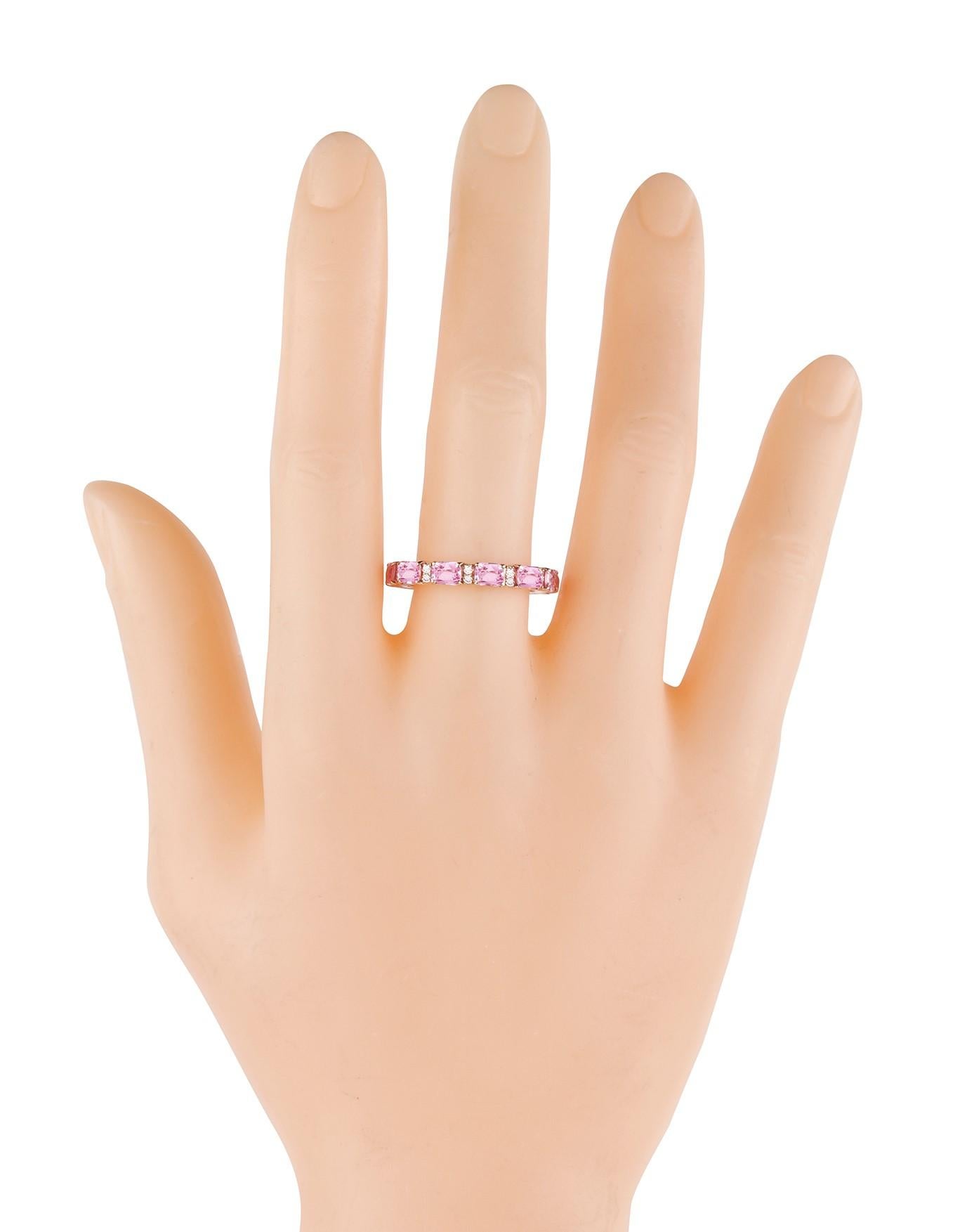 Modern 18 Karat Gold 3.23 Carat Diamond and Pink Sapphire Infinity Cocktail Ring  For Sale