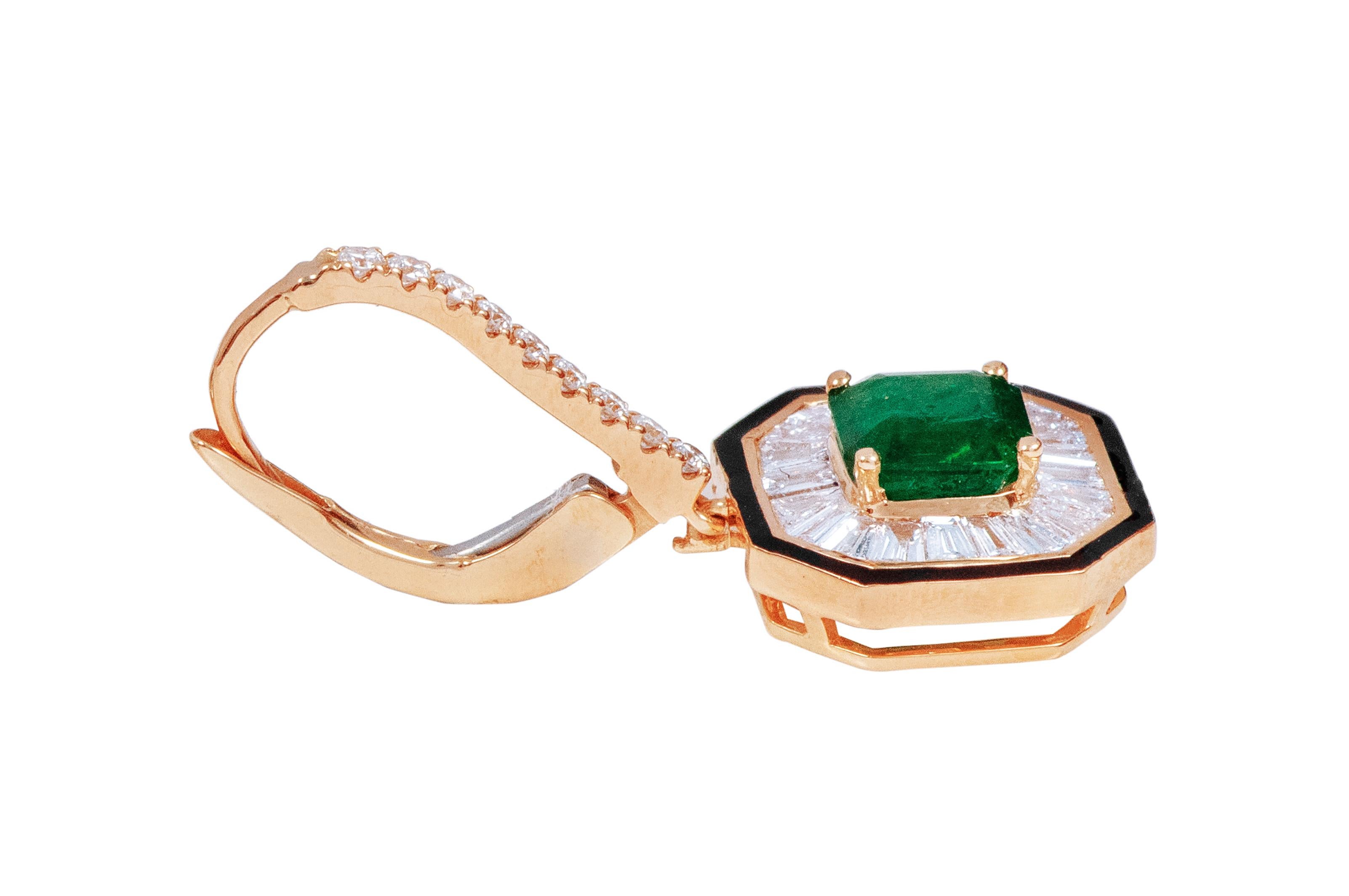 18 Karat Gold 3.25 Carat Emerald and Diamond Dangle Earrings For Sale 1