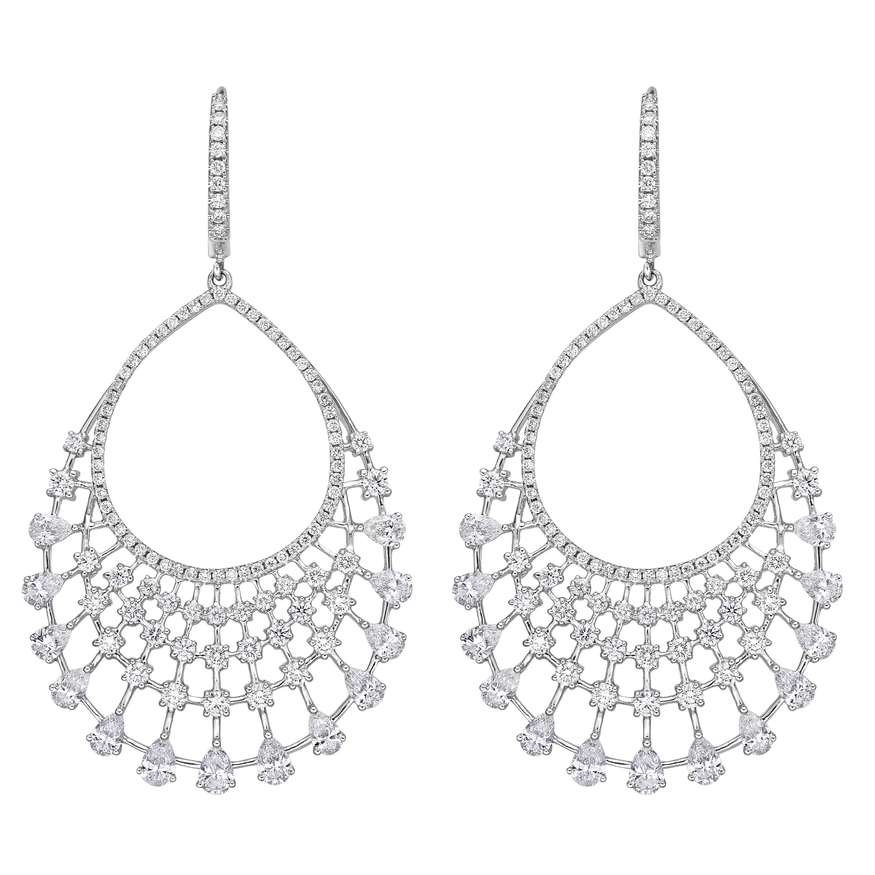 18 Karat Gold, 6.6 Carat, F Color, VS Clarity, Dainty Diamond Earrings