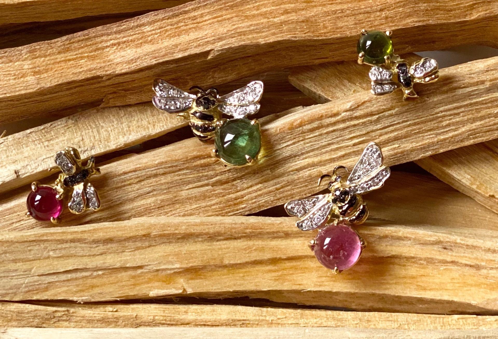 Rossella Ugolini 18K Gold 3.5 Kt Pink Tourmaline Diamonds Bees Stud Earrings For Sale 4