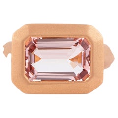 18K Gold 3.58ct Morganite Cocktail Ring, Contemporary Design, India