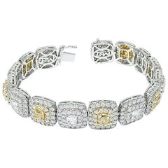 18 Karat Gold 3.72 Carat Yellow Diamond and 12.63 Carat Diamond Necklace