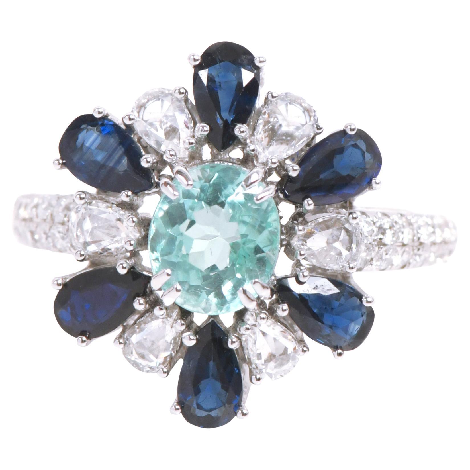 Bague cocktail en or 18 carats avec tourmaline Paraiba de 3,91 carats, saphir et diamants