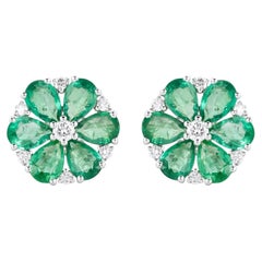 18 Karat Gold 4.19 Carat Diamond and Emerald Flower Stud Earrings