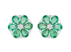 18 Karat Gold 4.19 Carat Diamond and Emerald Flower Stud Earrings