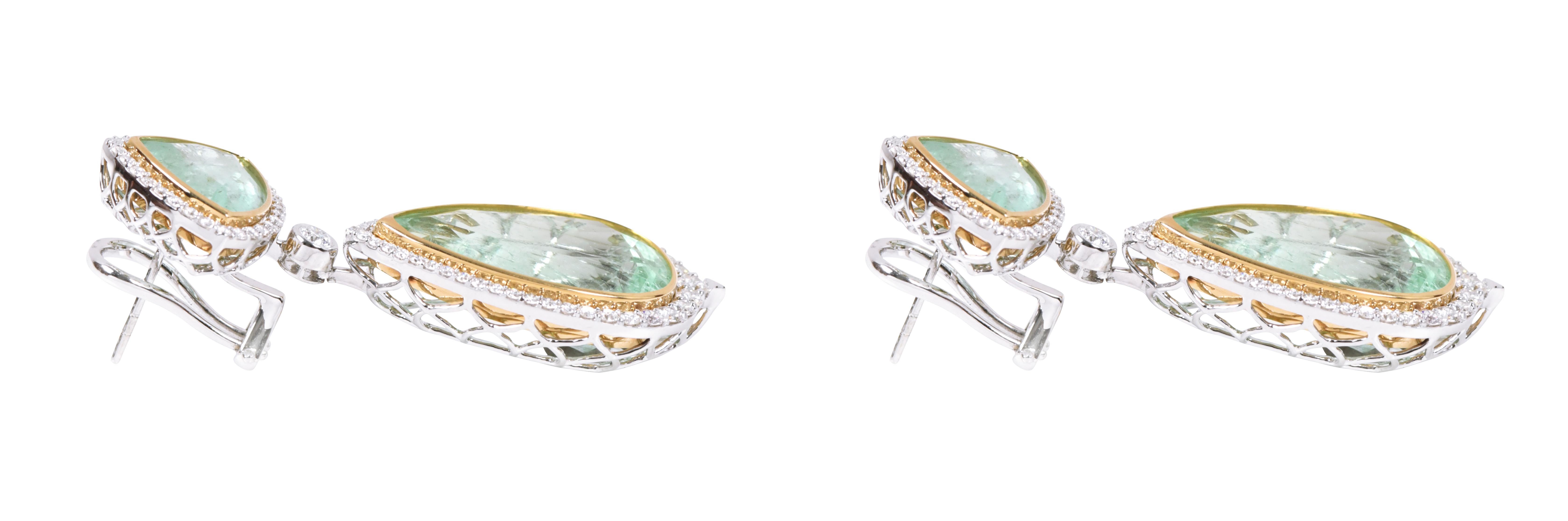 18 Karat Gold 43.72 Carat Colombian Emerald and Diamond Cocktail Drop Earrings In New Condition For Sale In Jaipur, IN
