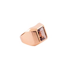 18 Karat Gold 4.4 Carat Tourmaline Fashion Ring