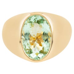 18 Karat Gold 4.5 Carats Green Amethyst Solitaire Ring