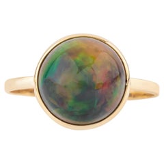 Moderner Ring aus 18 Karat Gold mit 4,55 Karat Opal