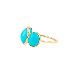 18 Karat Gold 5.05 Carat Turquoise Three Stone Ring