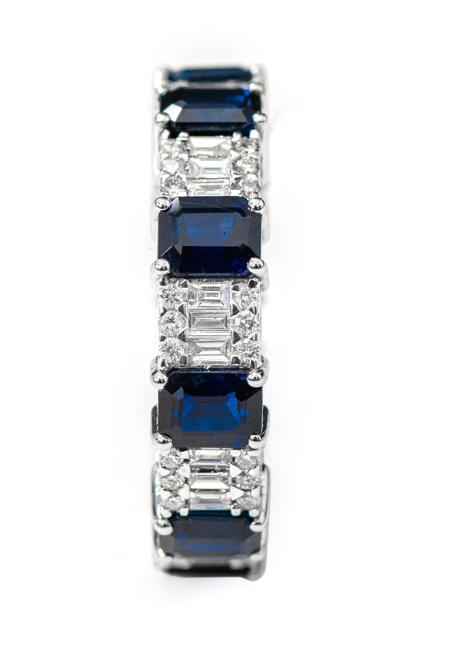 Contemporary 18 Karat Gold 5.26 Carat Emerald-Cut Sapphire and Diamond Eternity Band Ring For Sale