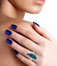 18 Karat Gold 5.3 Karat Opal-Diamantring mit Opal