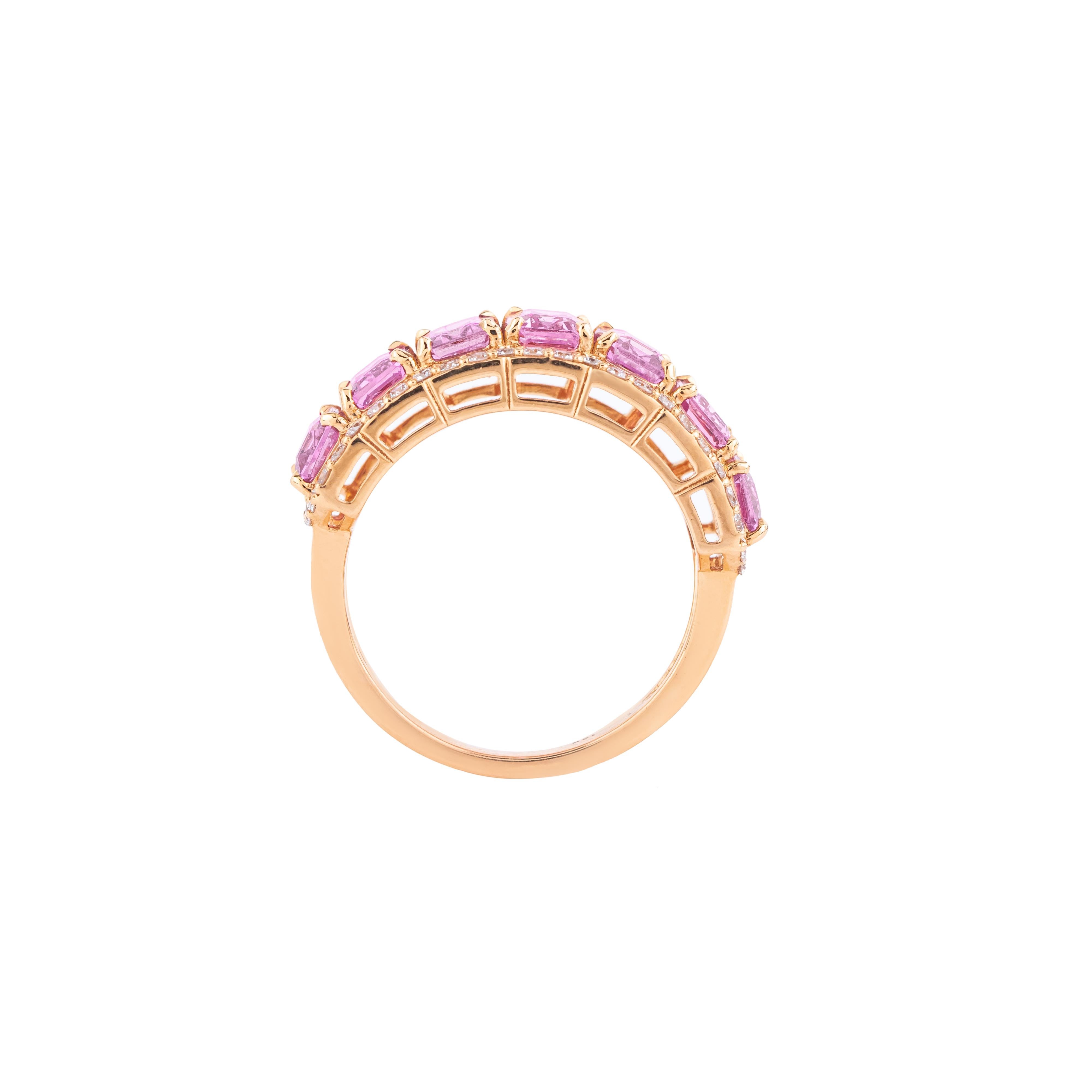 Bague demi-anneau en or 18 carats avec diamant de 5,34 carats et saphir rose Neuf - En vente à Jaipur, IN