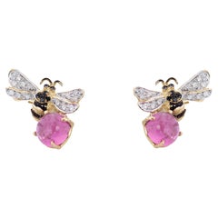 18 Karat Gold 5.5 Karat Pink Tourmaline 0.16 Karat Diamonds Bees Stud Earrings