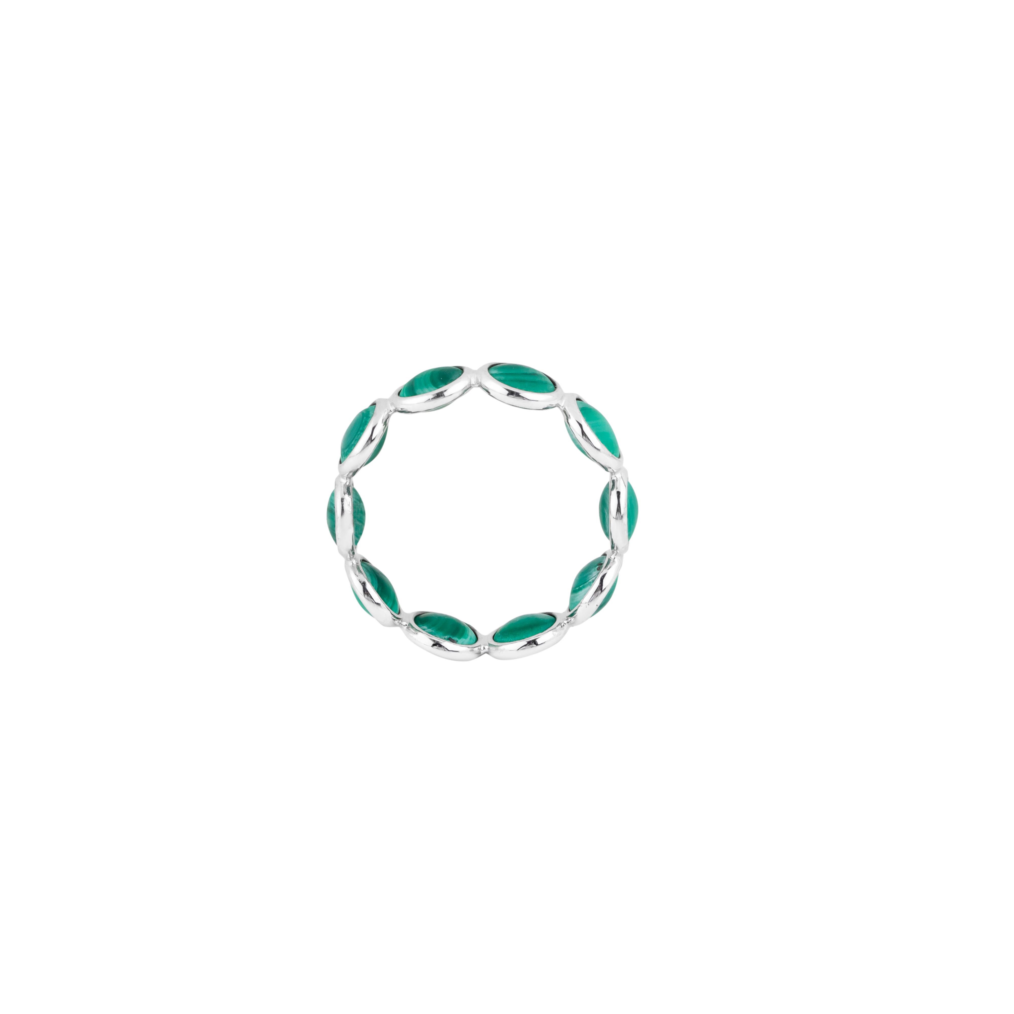 Brilliant Cut 18 Karat Gold 5.77 Carat Malachite Infinity Band Ring For Sale