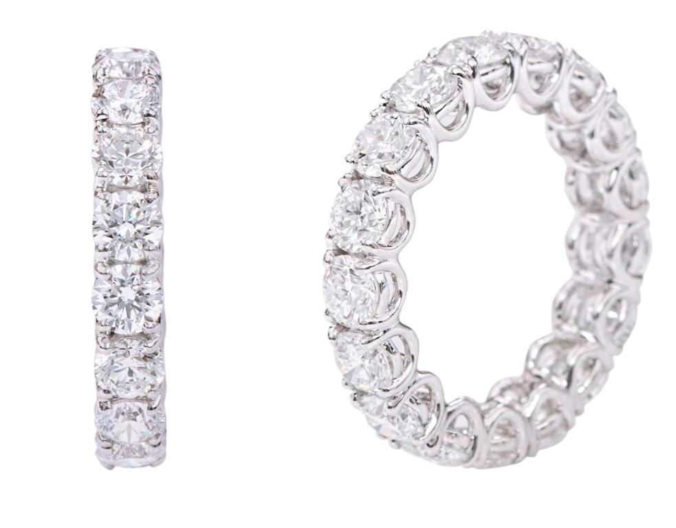Anneau d'éternité en diamant taille brillant de 5,79 carats certifié GIA E VVS1 en vente 1