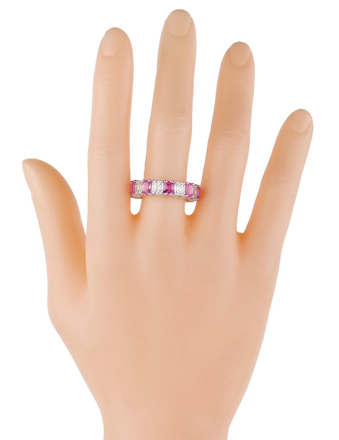 18 Karat Gold 5.92 Carat Diamond and Pink Sapphire Eternity Ring  For Sale 1
